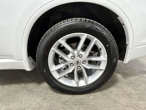 Used 2024 Dodge Durango GT AWD/4WD image 7