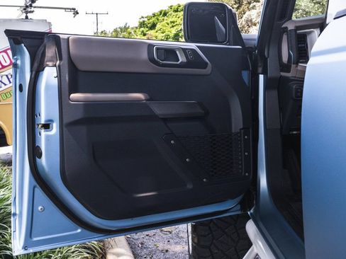 Used 2023 Ford Bronco Wildtrak AWD/4WD image 33