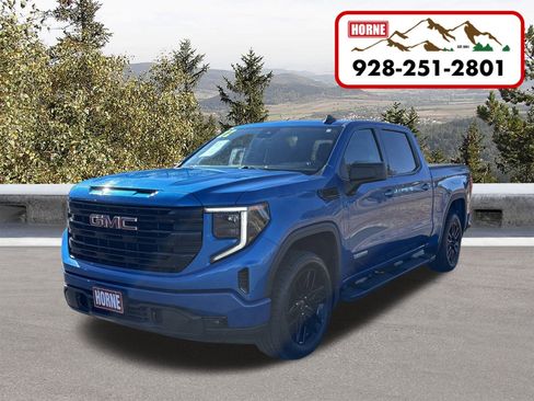 Used 2022 GMC Sierra 1500 Elevation image 1