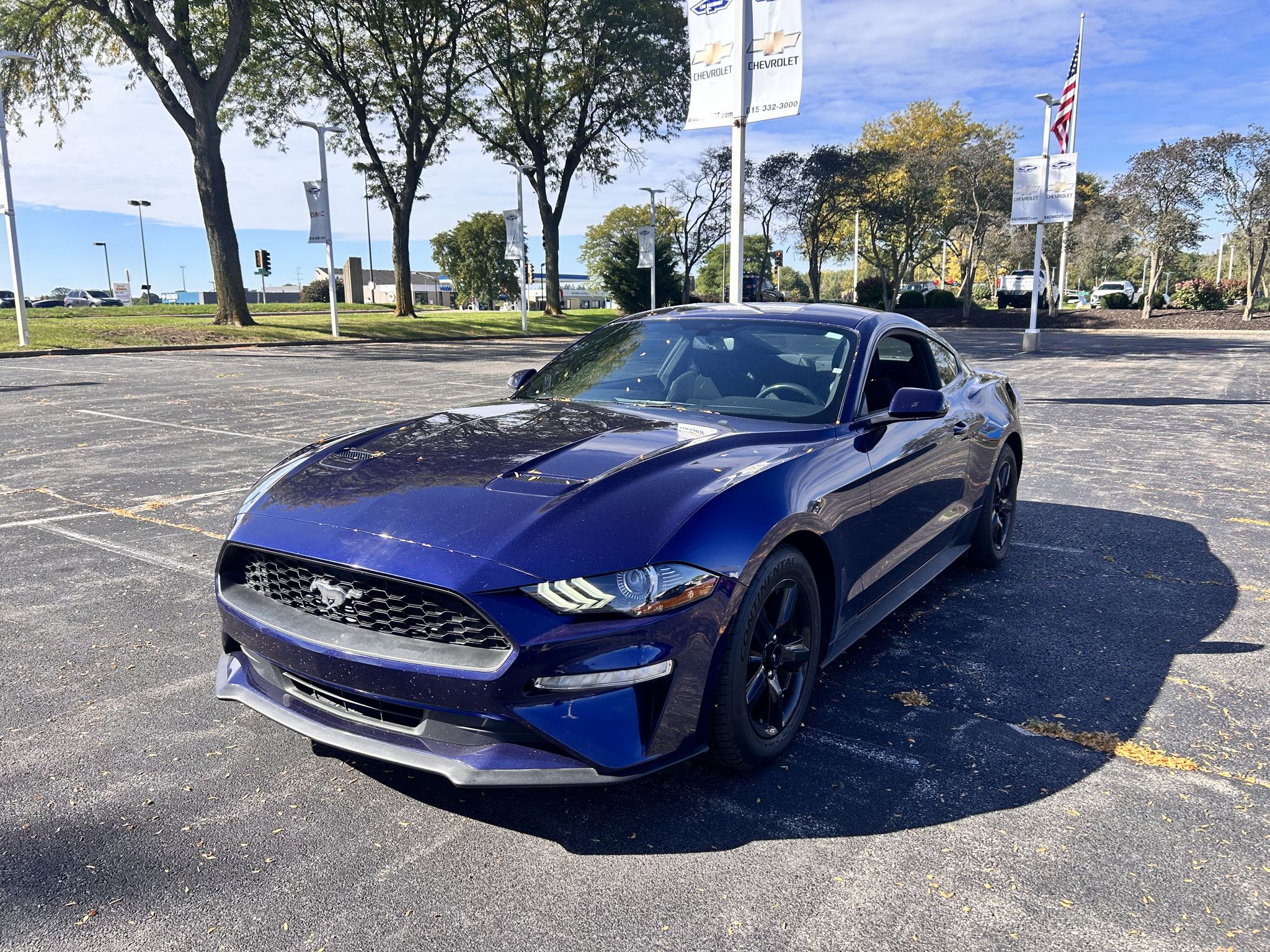 Used 2018 Ford Mustang Coupe RWD image 1
