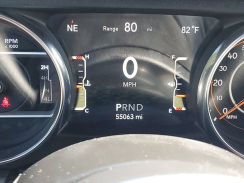 Used 2021 Jeep Wrangler Unlimited Sahara AWD/4WD image 21
