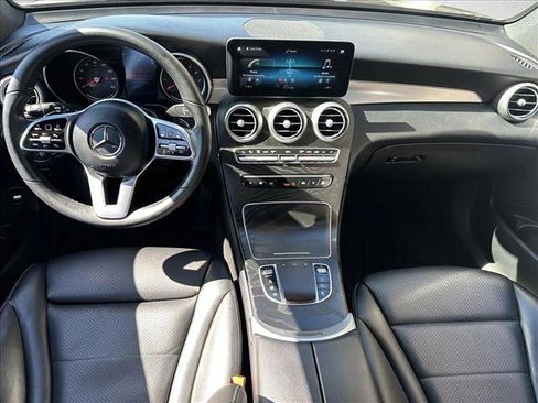 Used 2022 Mercedes-Benz GLC 300 GLC 300 image 24