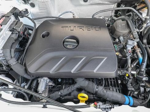 New 2026 Buick Encore GX Preferred w/ Advanced Technology Package FWD image 28