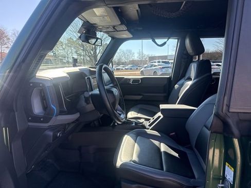 Used 2022 Ford Bronco Black Diamond image 21