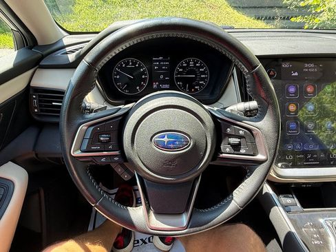 Used 2021 Subaru Outback Premium AWD/4WD image 19