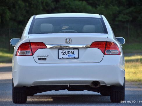Used 2010 Honda Civic LX image 6