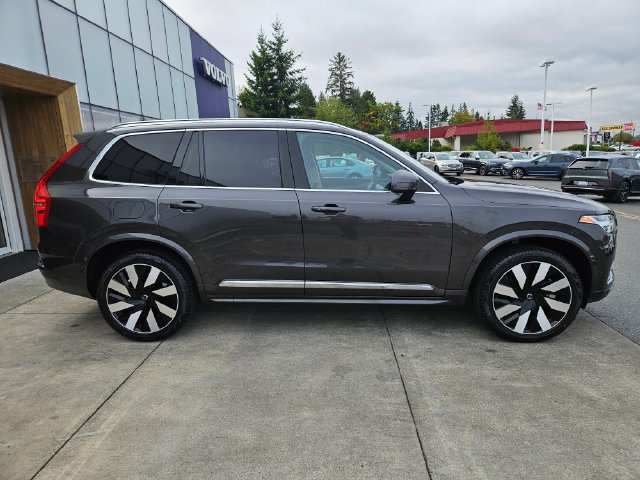 Certified 2023 Volvo XC90 T8 Ultimate w/ Protection Package Premier AWD/4WD image 4