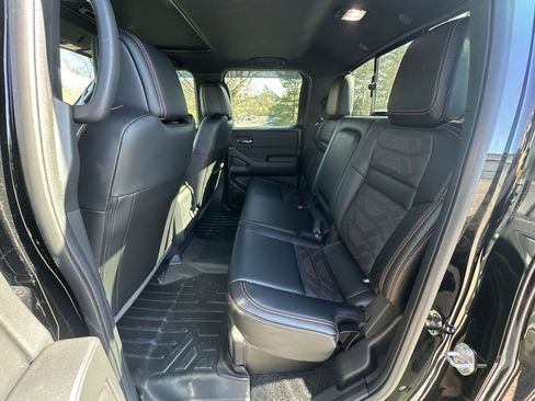 Used 2025 Nissan Frontier PRO-4X w/ Pro Premium Package image 23