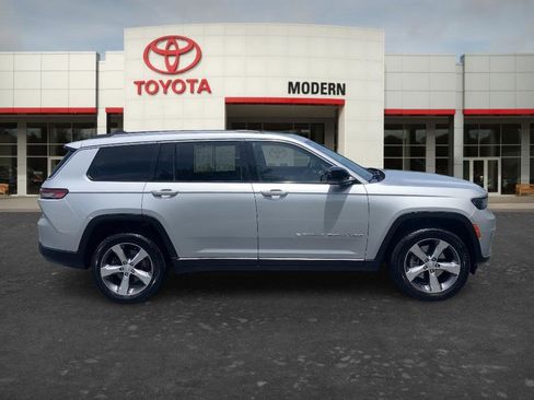 Used 2021 Jeep Grand Cherokee L Limited AWD/4WD image 4