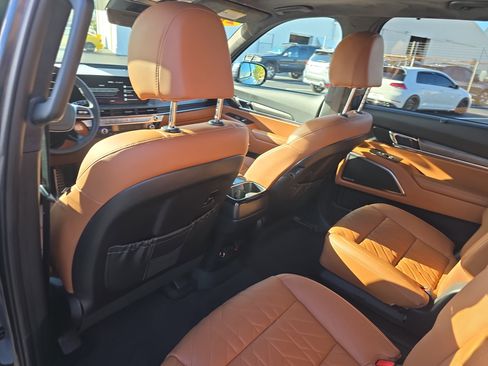 Used 2025 Kia Telluride SX Prestige X-Line image 13