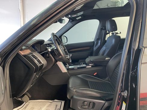 Used 2019 Land Rover Discovery HSE AWD/4WD image 21