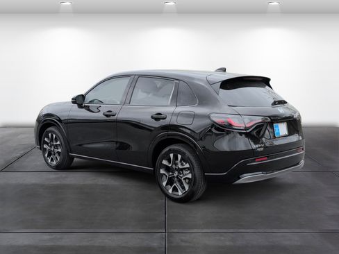 New 2026 Honda HR-V EX-L image 3