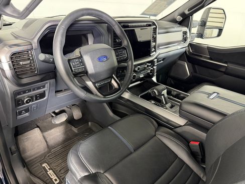 Used 2024 Ford F150 Platinum w/ Equipment Group 702A High image 3