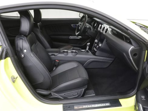 Used 2021 Ford Mustang GT Premium w/ Black Accent Package RWD image 19