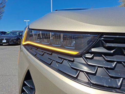 Used 2021 Kia K5 LXS image 9