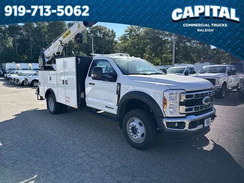 New 2024 Ford F550 4x4 Regular Cab Super Duty image 2