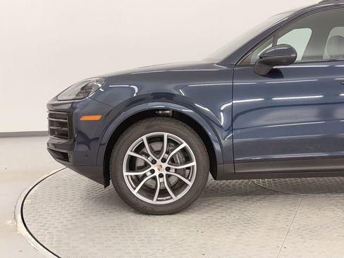 New 2025 Porsche Cayenne image 24