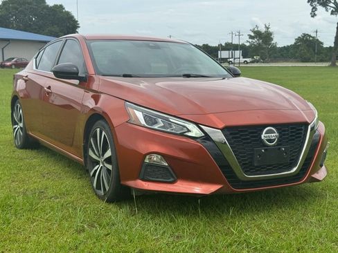 Used 2020 Nissan Altima 2.5 SR FWD image 3