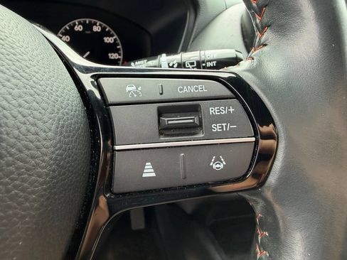 Used 2024 Honda HR-V Sport image 16