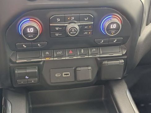 Certified 2019 Chevrolet Silverado 1500 RST w/ All-Star Edition AWD/4WD image 21