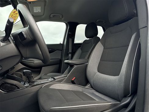 Used 2024 Chevrolet TrailBlazer LT image 13