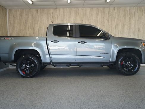 Used 2021 Chevrolet Colorado LT w/ Redline Special Edition AWD/4WD image 6