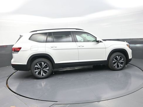 New 2026 Volkswagen Atlas SE AWD/4WD image 11