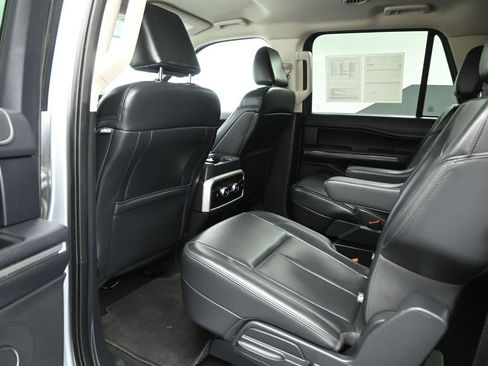 Certified 2024 Ford Expedition Max XLT image 19