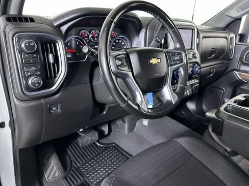 Used 2023 Chevrolet Silverado 2500 LT AWD/4WD image 10