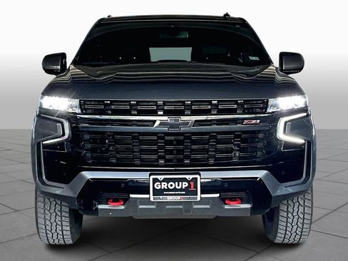 Used 2022 Chevrolet Suburban Z71 image 3