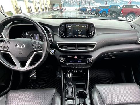 Used 2021 Hyundai Tucson Limited image 16
