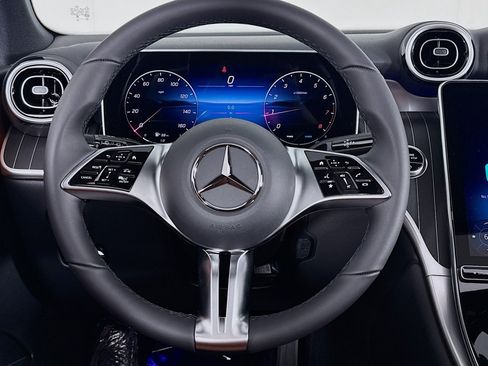New 2026 Mercedes-Benz GLC 300 4MATIC image 17