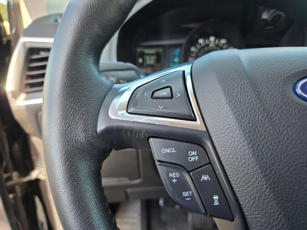 Used 2022 Ford Edge Titanium w/ Equipment Group 301A AWD/4WD image 29