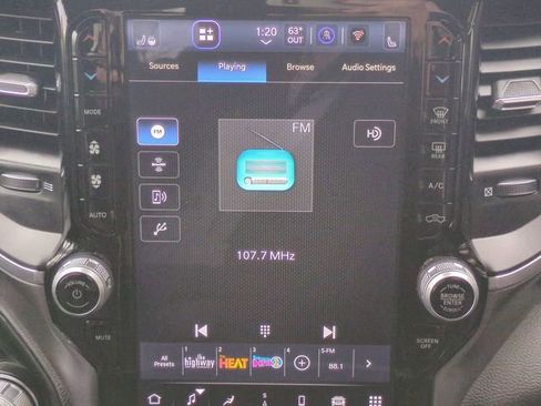 Used 2023 RAM 1500 Laramie image 18