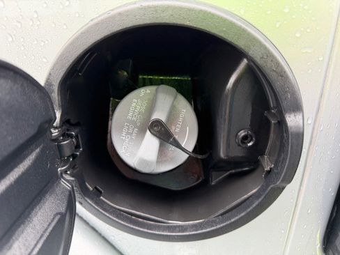 Used 2023 Jeep Wrangler Sahara w/ Cold Weather Group image 50