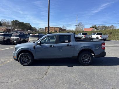 New 2025 Ford Maverick XLT w/ Equipment Group 302A