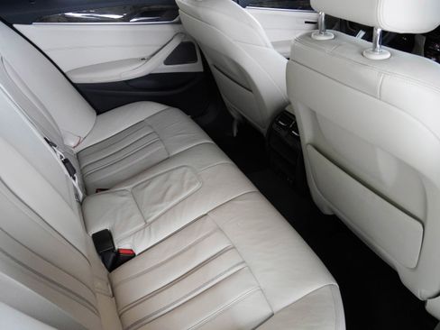 Certified 2023 BMW 540i w/ M Sport Package RWD image 35