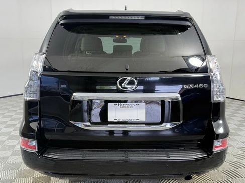 Used 2018 Lexus GX 460 Premium w/ Premium Package AWD/4WD image 7