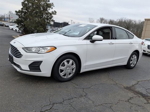 Used 2019 Ford Fusion S image 8