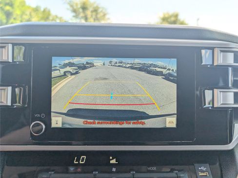 Used 2023 Toyota Tundra SR5 w/ SR5 Convenience Package AWD/4WD image 29