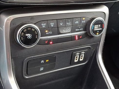 Used 2020 Ford EcoSport SE FWD image 18