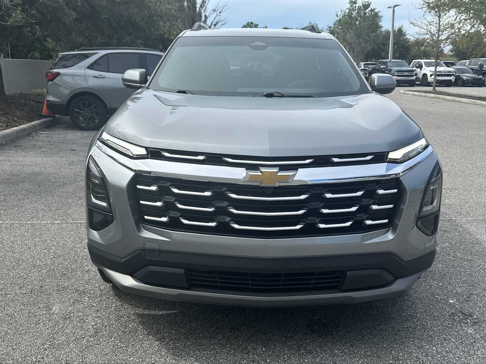 Certified 2025 Chevrolet Equinox LT w/ Convenience Package II FWD image 9