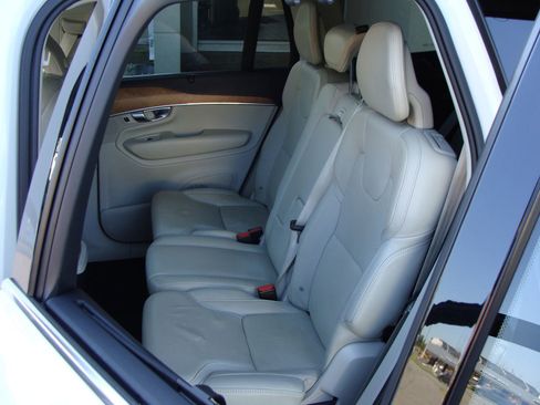 Used 2019 Volvo XC90 T6 Inscription w/ Protection Package image 8