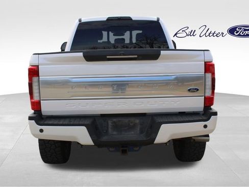 Used 2019 Ford F250 Platinum w/ Platinum Ultimate Package image 6