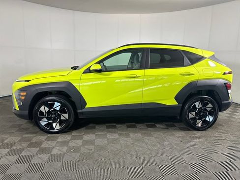 Used 2025 Hyundai Kona SEL AWD/4WD image 4