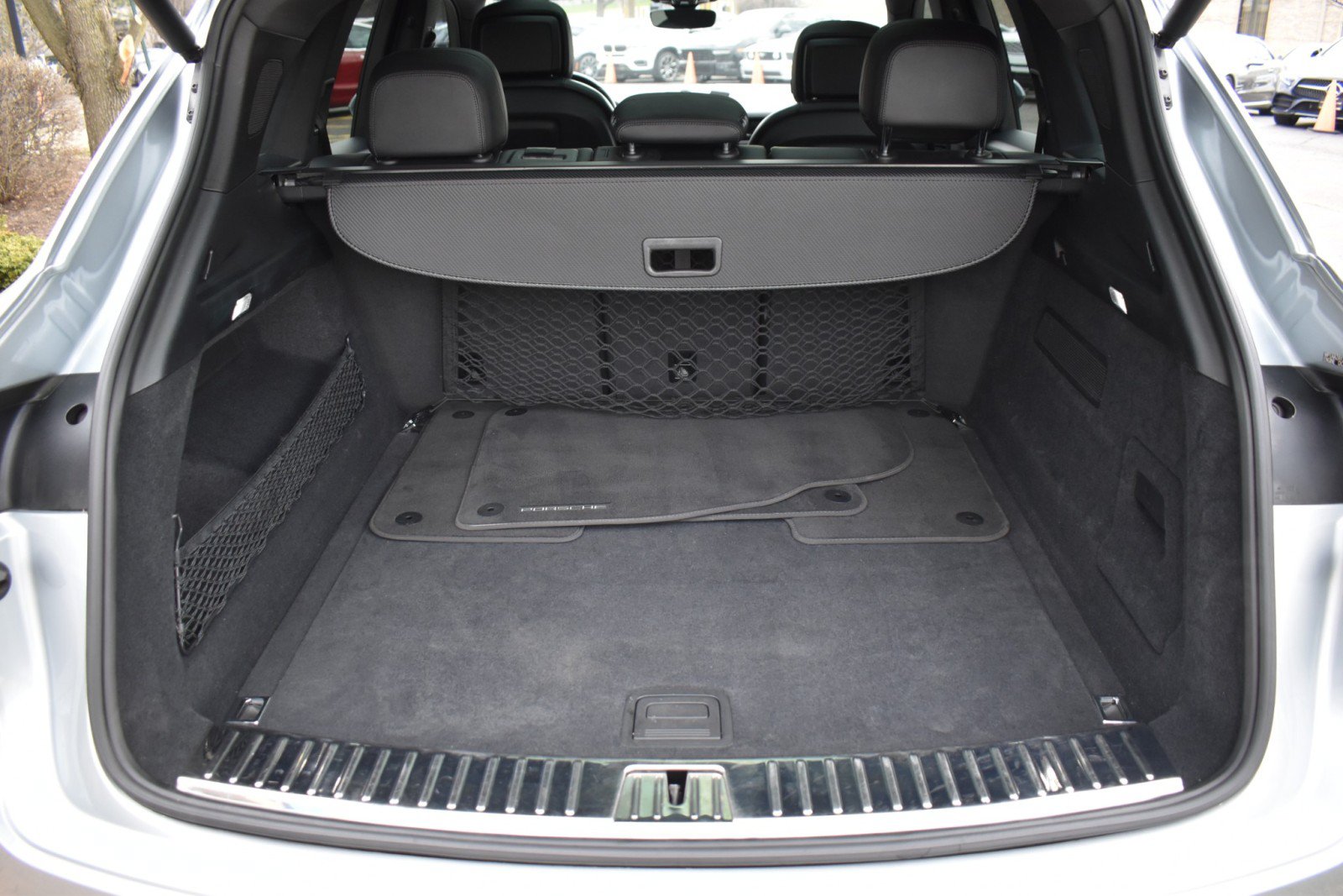 Used 2021 Porsche Cayenne AWD/4WD image 43