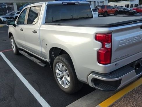 Used 2019 Chevrolet Silverado 1500 Custom w/ Infotainment Package RWD image 8