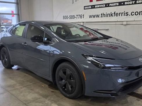 New 2026 Toyota Prius LE image 9