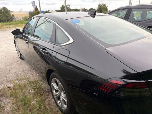 Used 2025 Honda Accord LX image 8