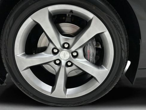 Used 2014 Chevrolet Camaro SS w/ RS Package RWD image 8
